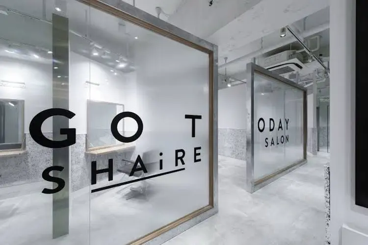 GO TODAY SHAiRE SALON 銀座店の内観・外観1