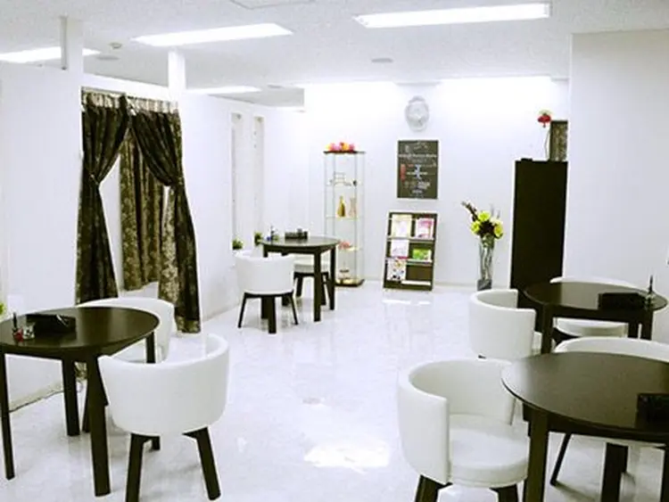 BTB仙台店の内観・外観1