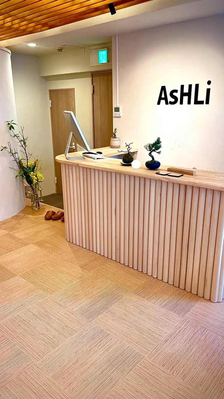 AsHLi表参道の内観・外観2