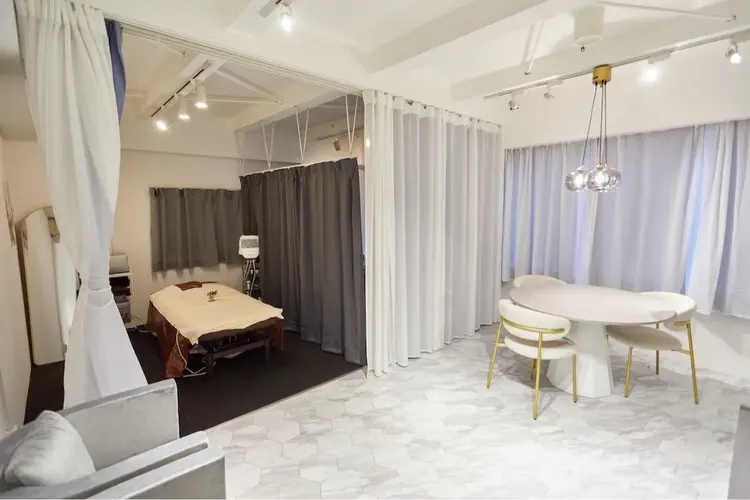 Babel 北堀江店の内観・外観1