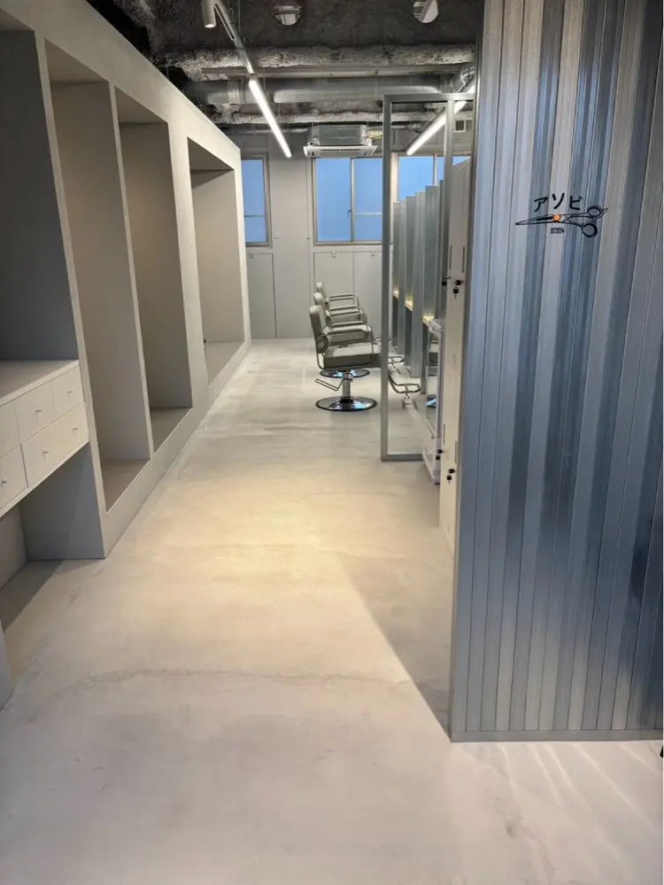 アソビ　元町店の内観・外観1