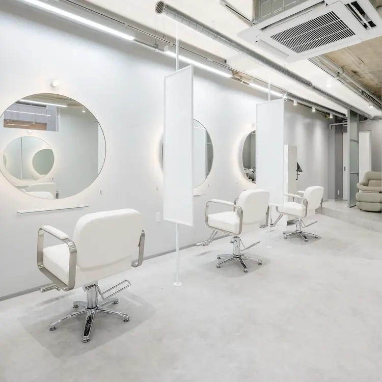 SIA  TOKYOの内観・外観2