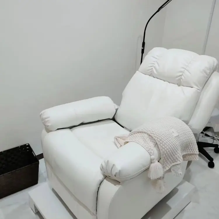 ロレインブロウ鹿児島天文館店の内観・外観2