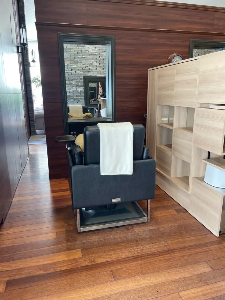 美容室toiroの内観・外観1