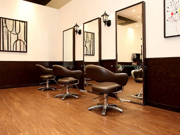 BRUNO東員店の内観・外観1