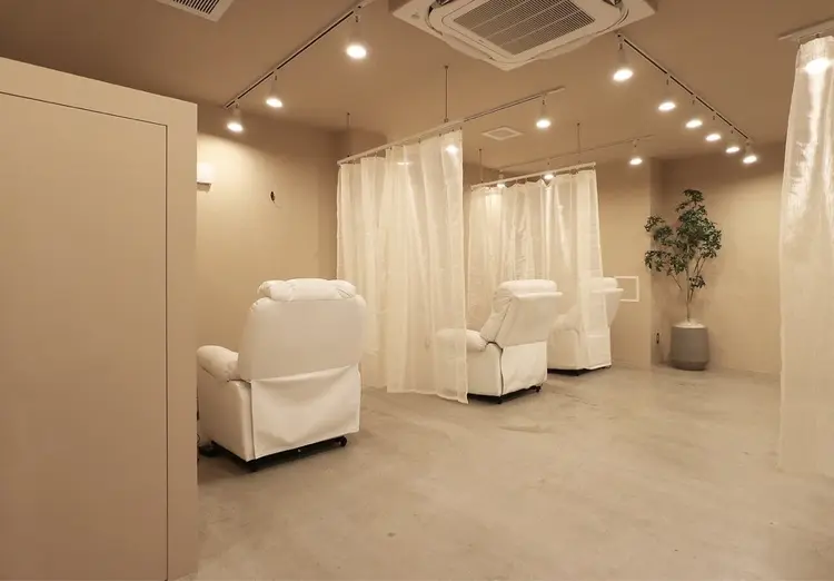 Ritzの内観・外観2