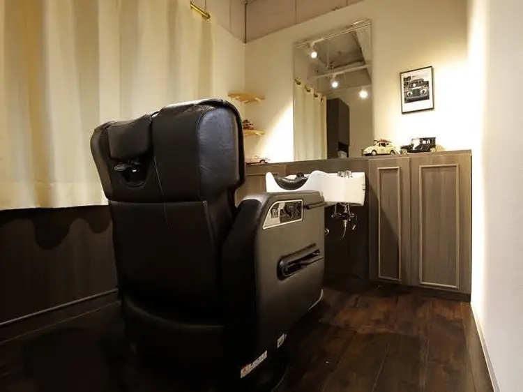 LAVIE  NEW  STANDARD  BARBERの内観・外観2