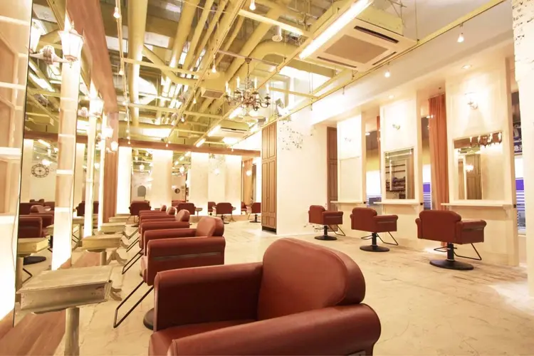 Hair Design axtの内観・外観1