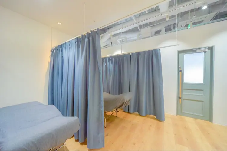 LUXBE NAIL&EYELASHの内観・外観1