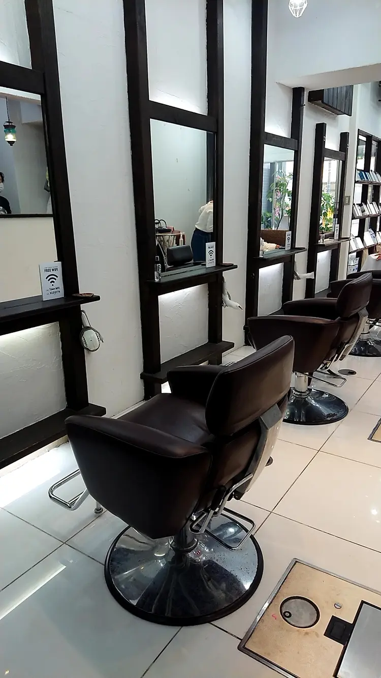 JINO HAIR DESIGNの内観・外観2
