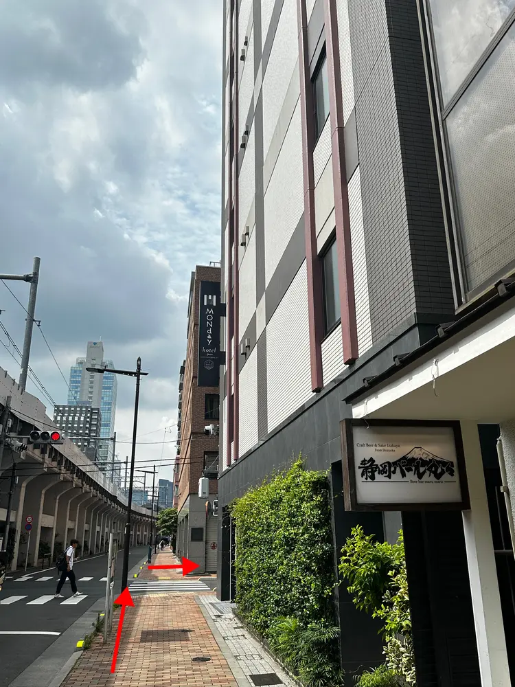 Y&M NAILの内観・外観1