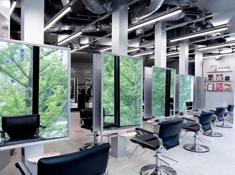 PELE 梅田の内観・外観3