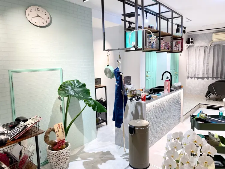 体験型アトリエサロンRemastaRの内観・外観2