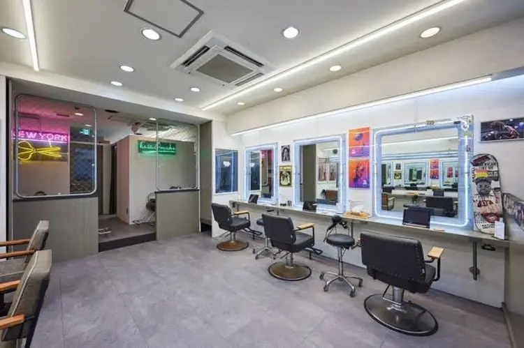 L.O.GSHIBUYAの内観・外観1