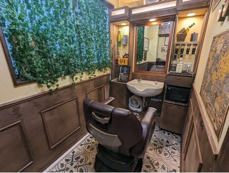 Tokyo Barber VASHの内観・外観2