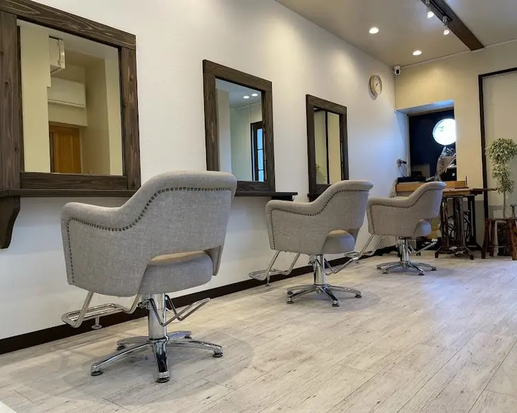 Esellの内観・外観1