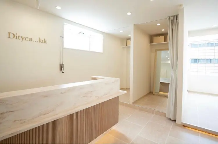 Dityca lukの内観・外観1