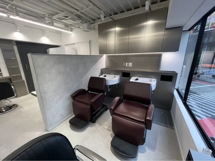 GROOMER/S TOKYO for mens salonの内観・外観3