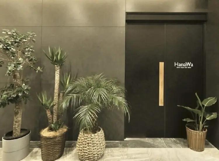 ハナワヘアーサロンの内観・外観1