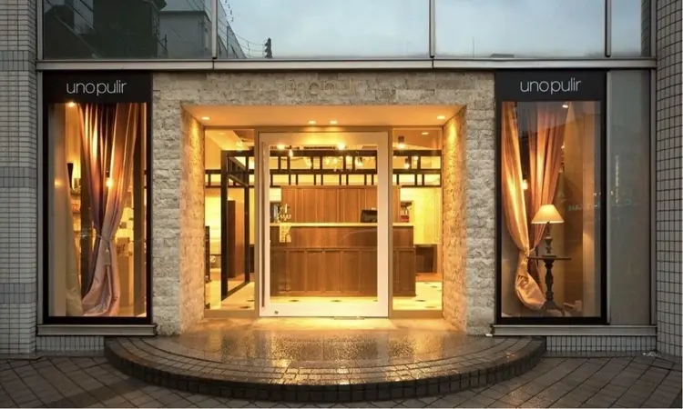 ウノラッシュ京橋店の内観・外観1