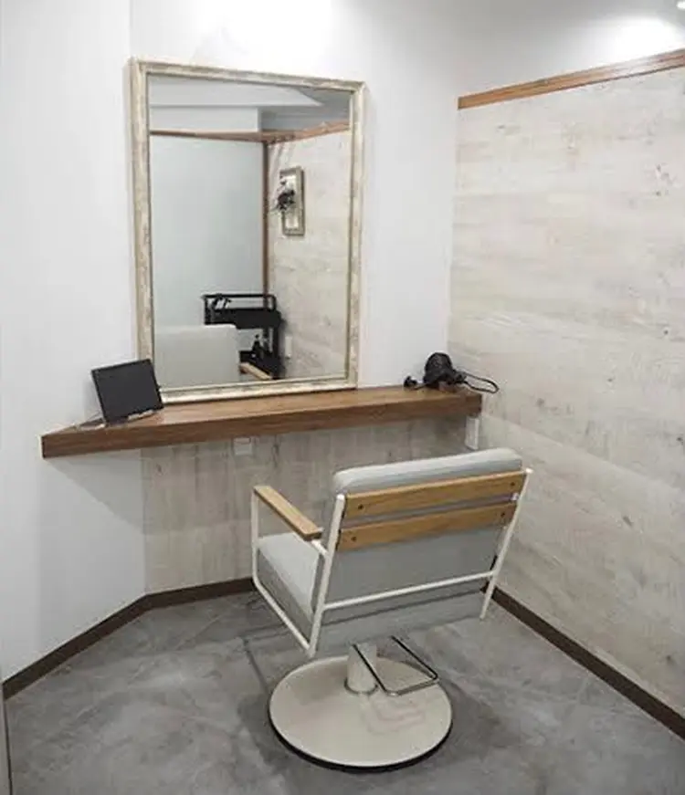 個室サロン　Fbeauty×Spicaの内観・外観2