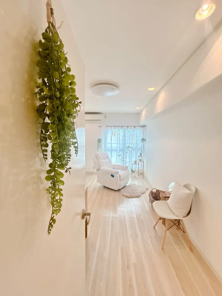 Brow bar Taya.の内観・外観1