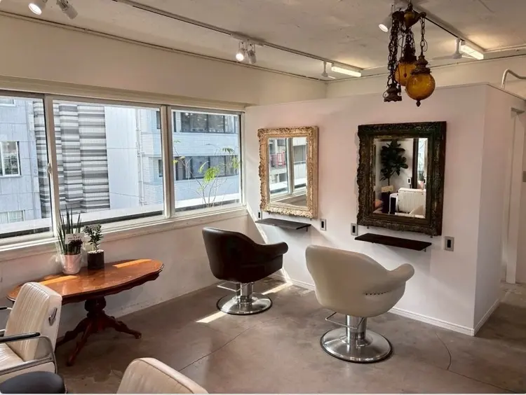 RUNERA TOKYOの内観・外観1