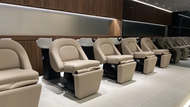 SALOWIN    銀座RAY 2の内観・外観3