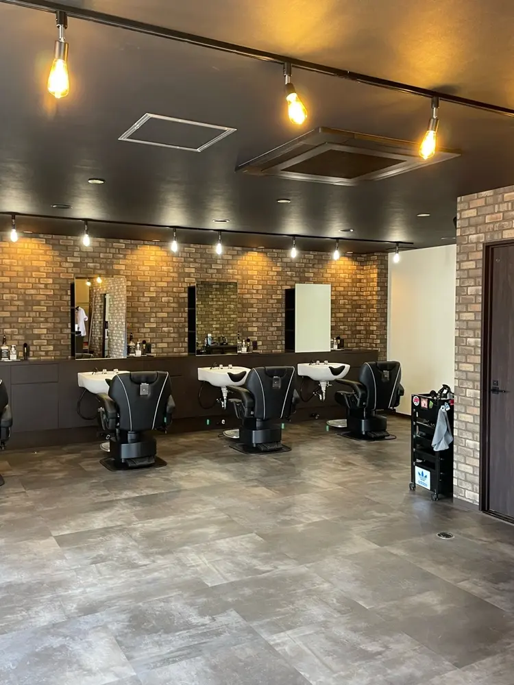 BARBERSHOP  NEO  2ndの内観・外観1