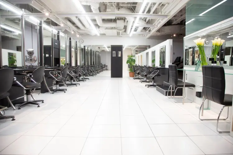 TONI&GUY JAPAN HIROOの内観・外観2