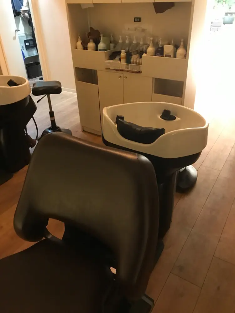 terrace AVEDA大丸心斎橋店の内観・外観2