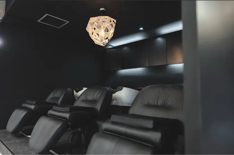 PELEの内観・外観3