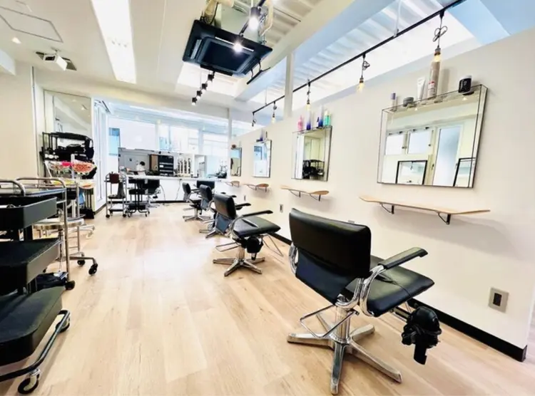 HIBIO Hair & Gift Storeの内観・外観2