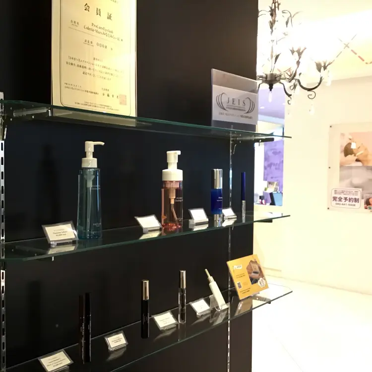プロケアアイラッシュ みなとみらい店の内観・外観3