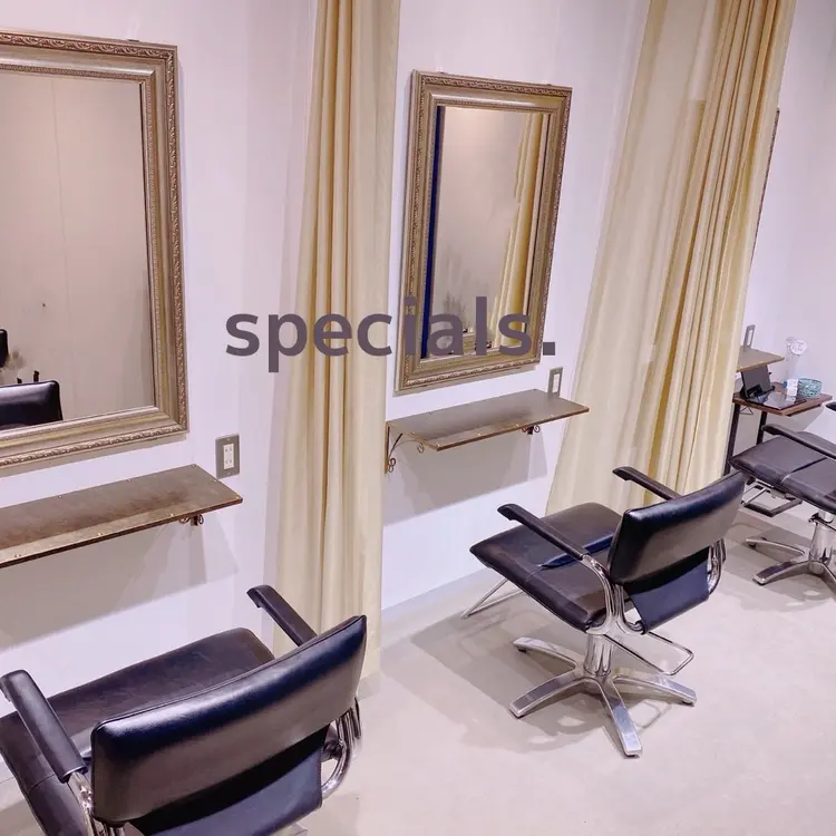 髪質改善美容室 specials.(スペシャルズ)の内観・外観2