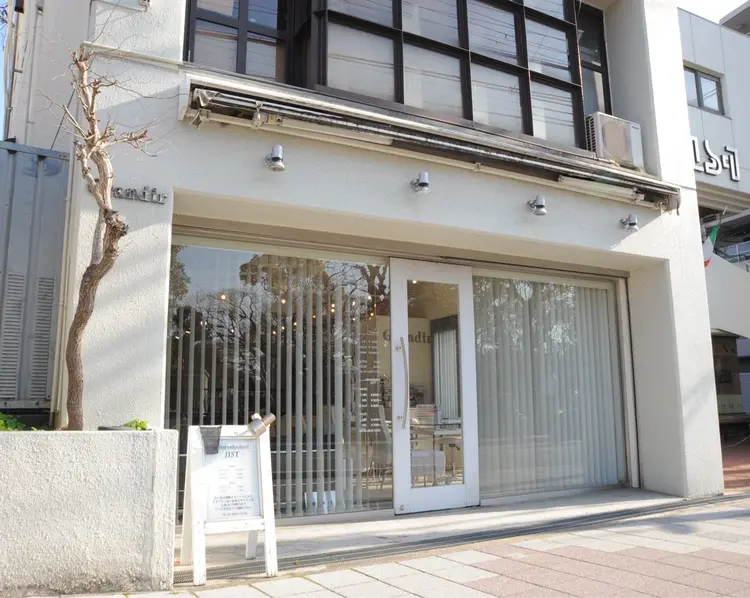 Grandirの内観・外観1