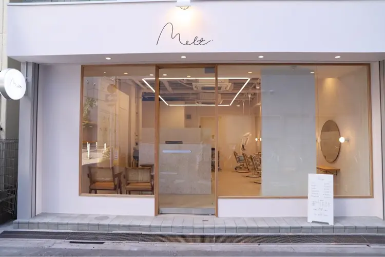 melt 京橋店の内観・外観1
