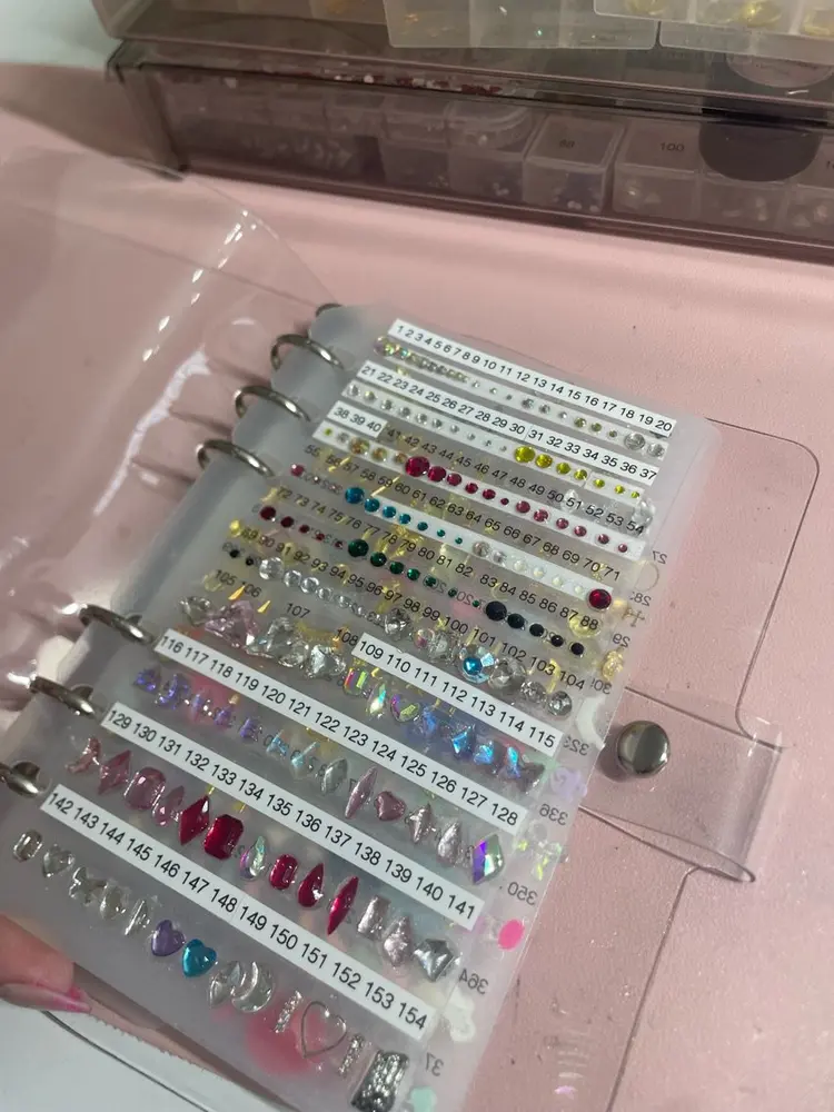 nailsalon younailの内観・外観2