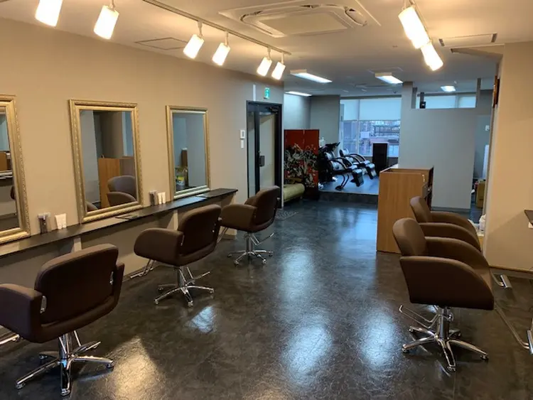 Selenehairの内観・外観1