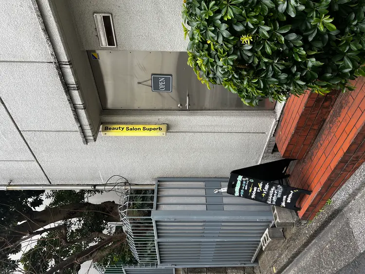 reposの内観・外観1