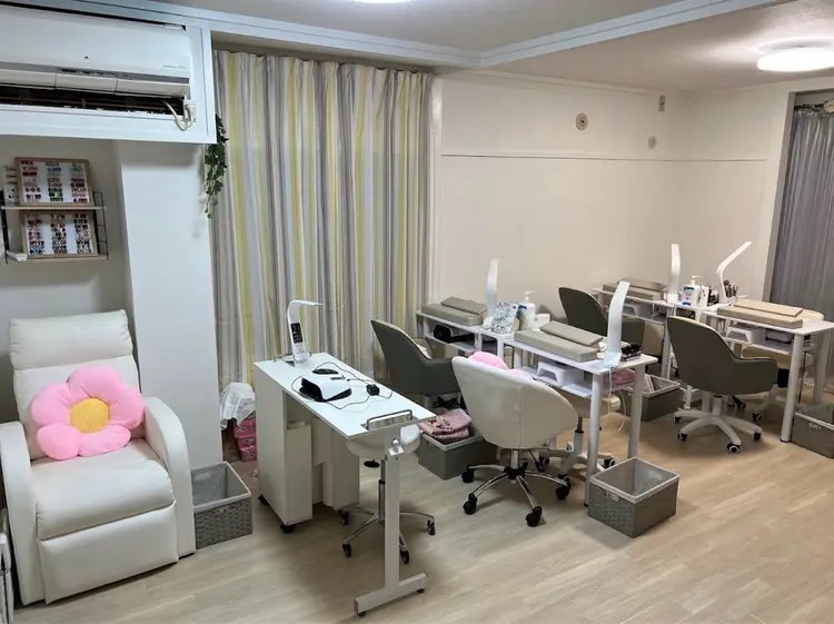 Rarity nail salonの内観・外観2