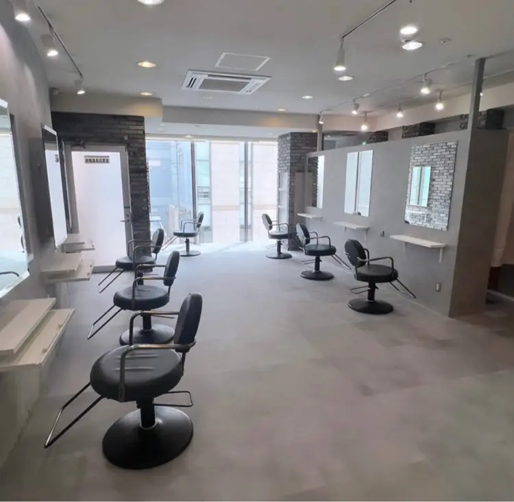 _WHITE 天神店の内観・外観2
