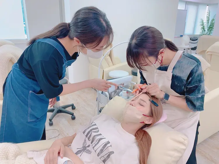 TRU nail&eyelash 横浜店の内観・外観3