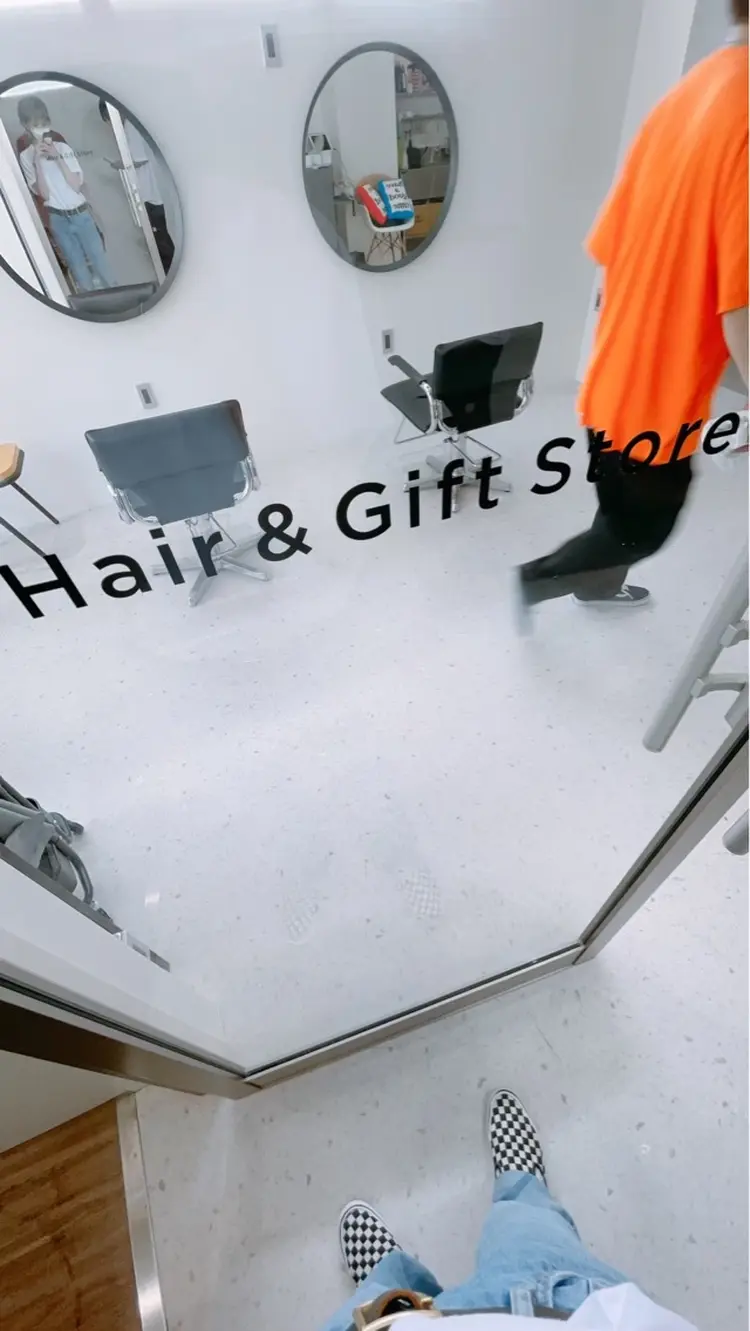 HIBIO Hair & Gift Storeの内観・外観1
