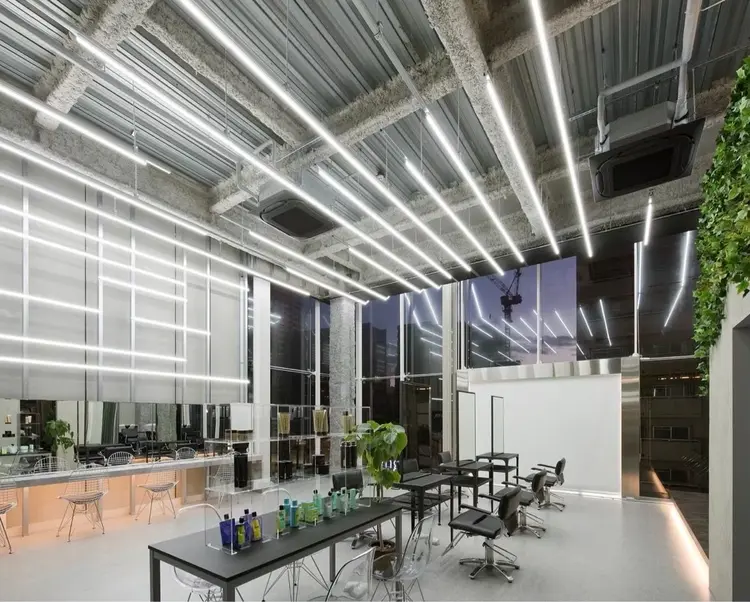 DEWの内観・外観3