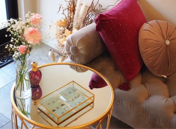 エムフルールの内観・外観1