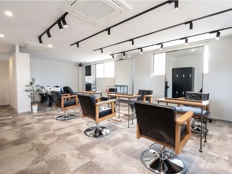 Lanahairsalon IWATSUKAの内観・外観3