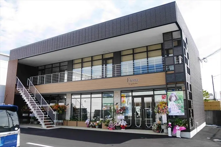 Fiona by ganesha【フィオナ バイ ガネイシャ】の内観・外観1