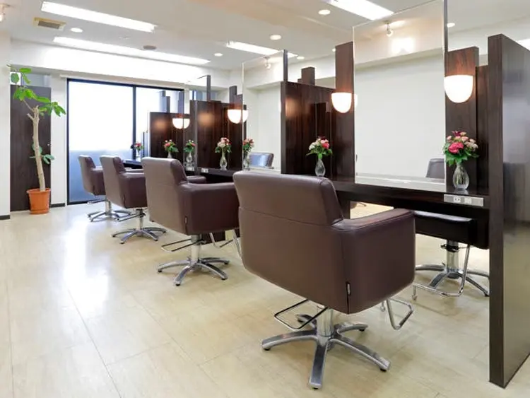 松本平太郎美容室大宮店の内観・外観1