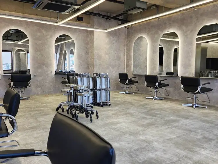 mahalo hair designの内観・外観1